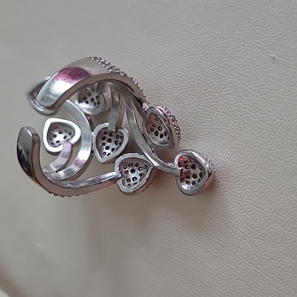 Rhinestone Resizable Ring - Picture 5 of 6